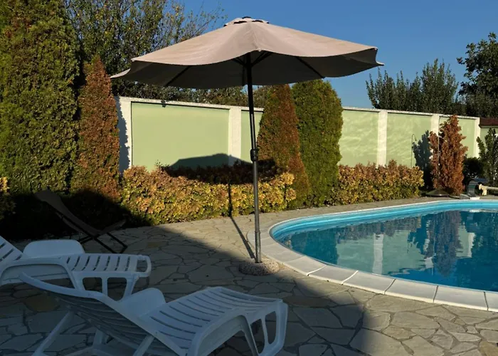 Villa Panoniya Pool Káty